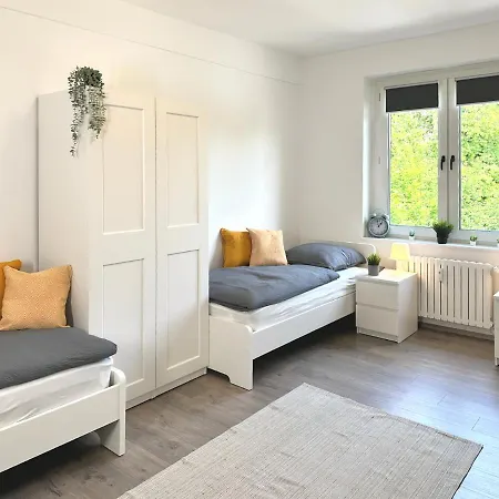 Monteurwohnung Mit Balkon Apartment *